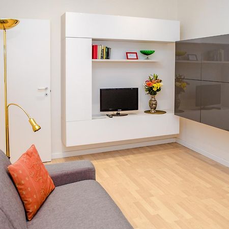 Guesthost - Istria M5 Cozy Apartment Mediolan Zewnętrze zdjęcie